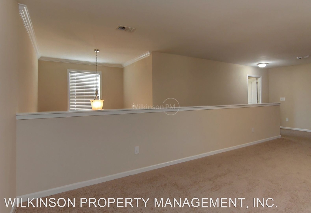 1465 Bramblewood Dr - Photo 16