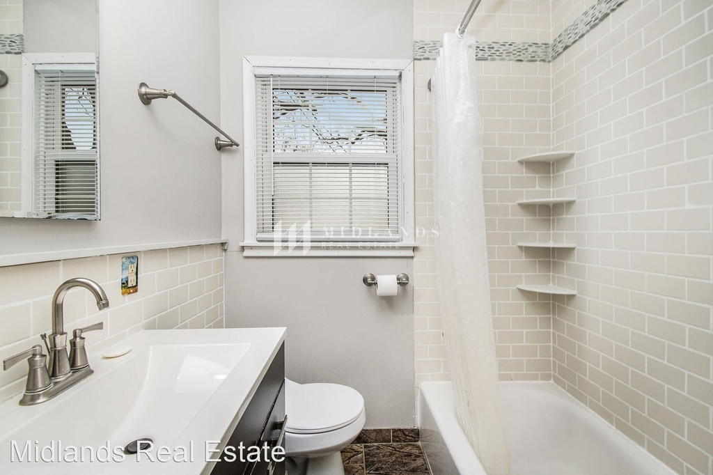 2403 Wayne Street - Photo 8