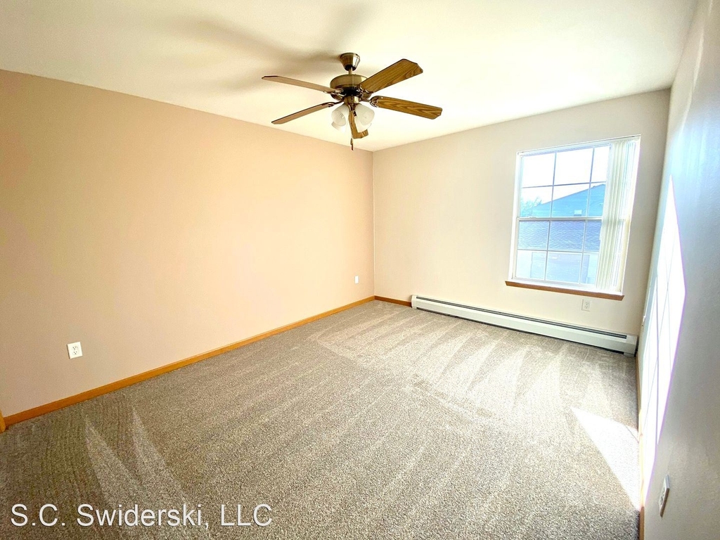 3320 Norton St Apartment 101 - Photo 4