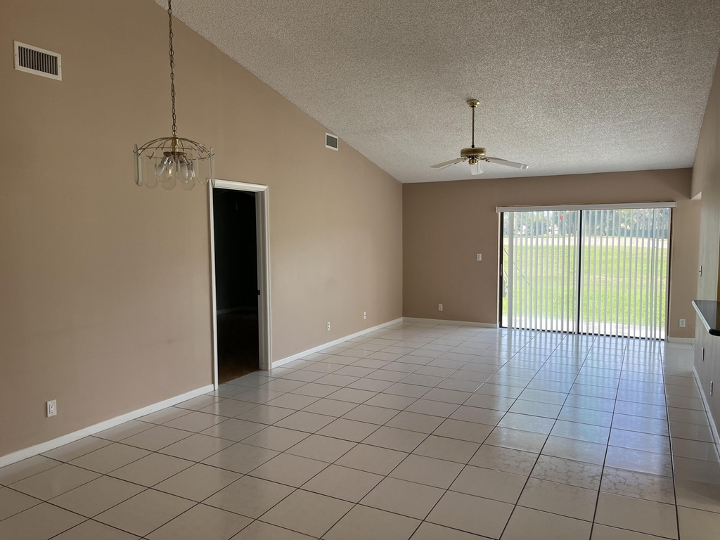 12214 Country Greens Boulevard - Photo 3