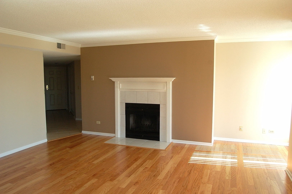 511 Aurora Avenue - Photo 3