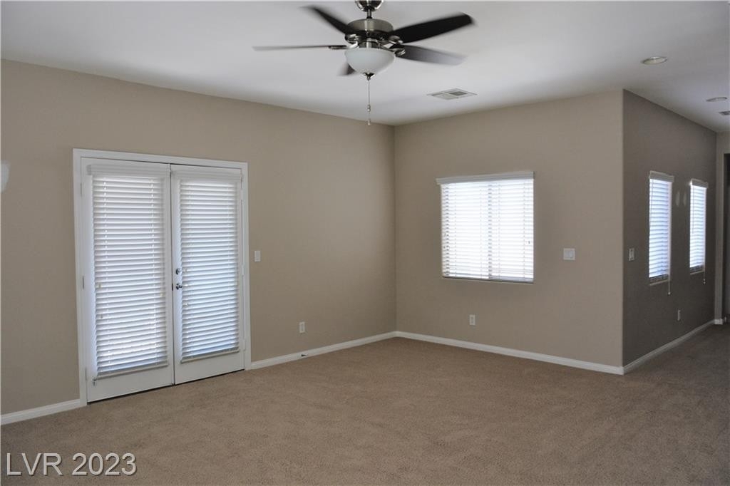 4054 Lower Saxon Avenue - Photo 24