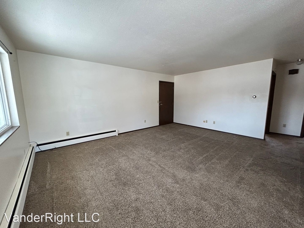 215 N Lincoln Ave - Photo 3
