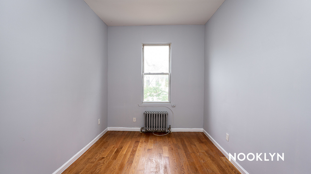 901 Willoughby Avenue - Photo 16