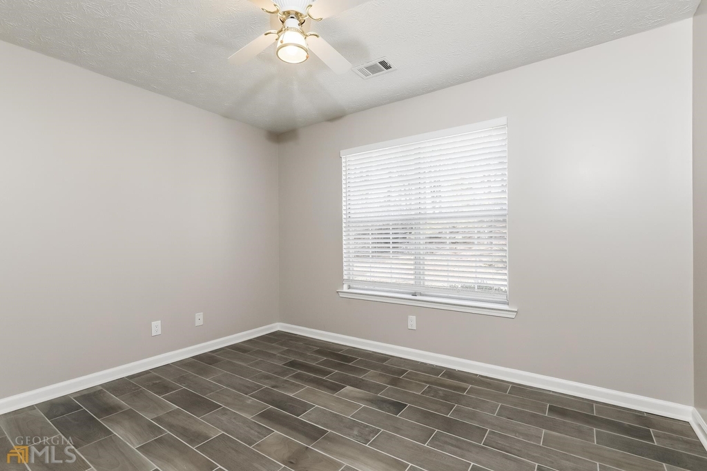 12379 Riviera Drive - Photo 12