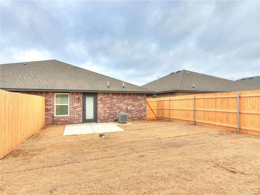 804 Chase Lane - Photo 2