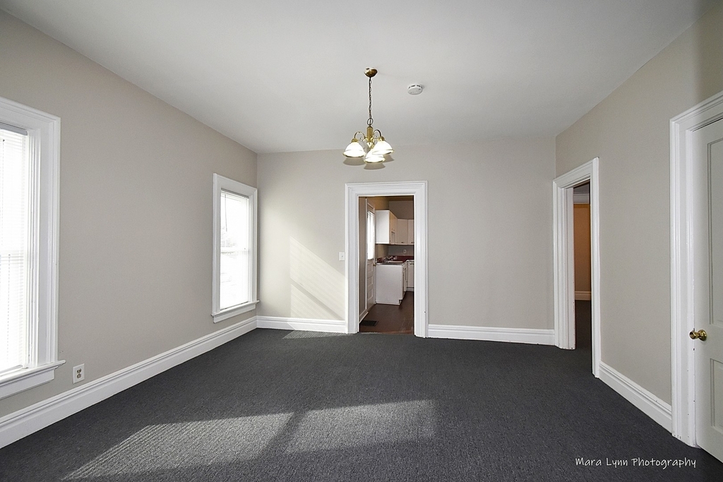 212 Wilder Street - Photo 2