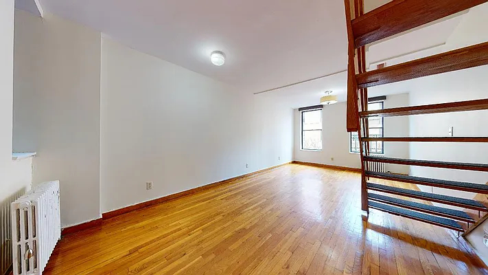 414 East 73rd Street - Photo 2