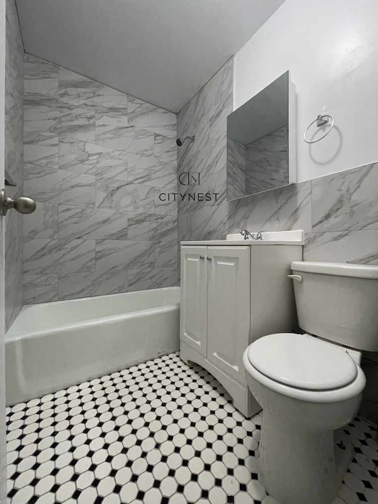 410 86th Street - Photo 3