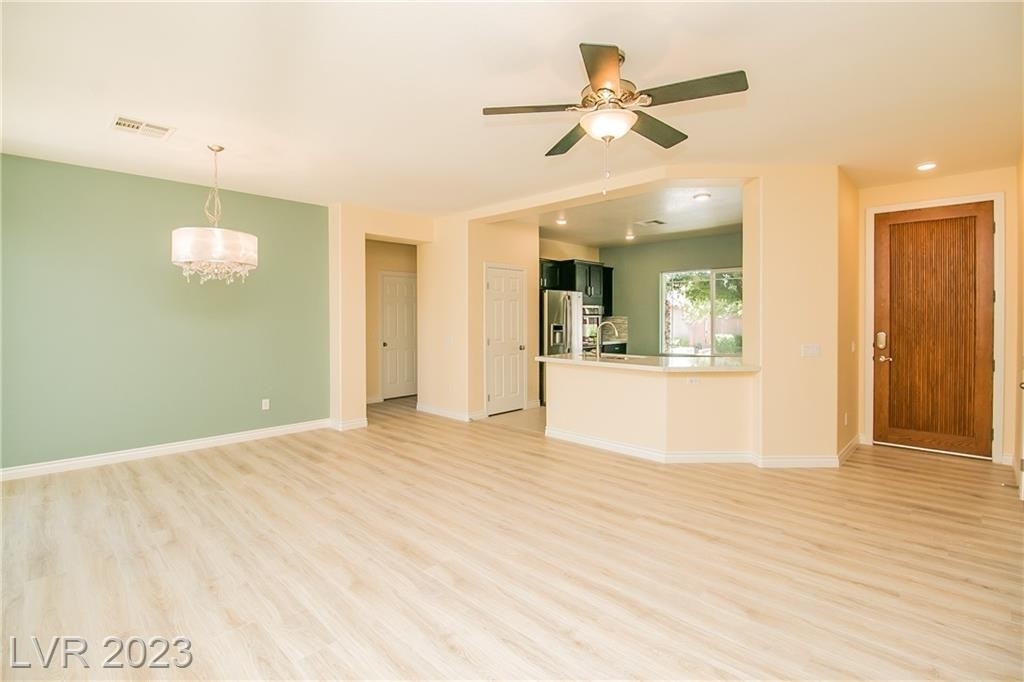 10482 Riverside Park Avenue - Photo 10