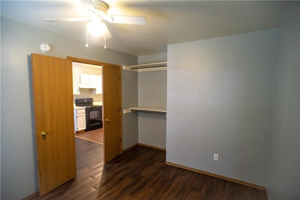 420 Park  St Unit #202 - Photo 6