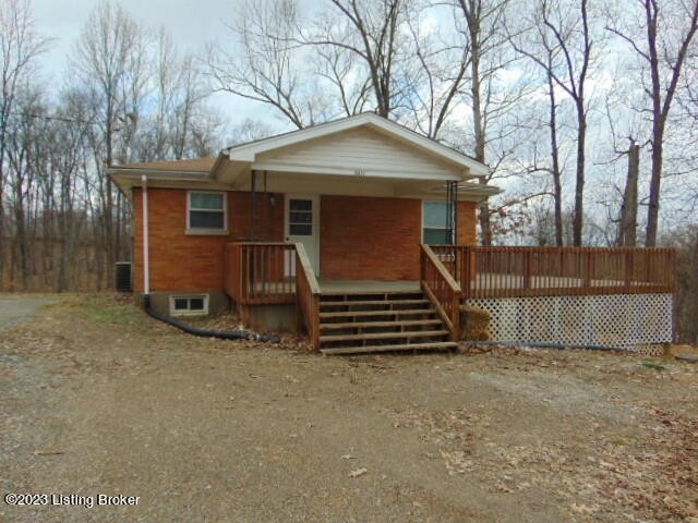 10060 Barricks Rd - Photo 0