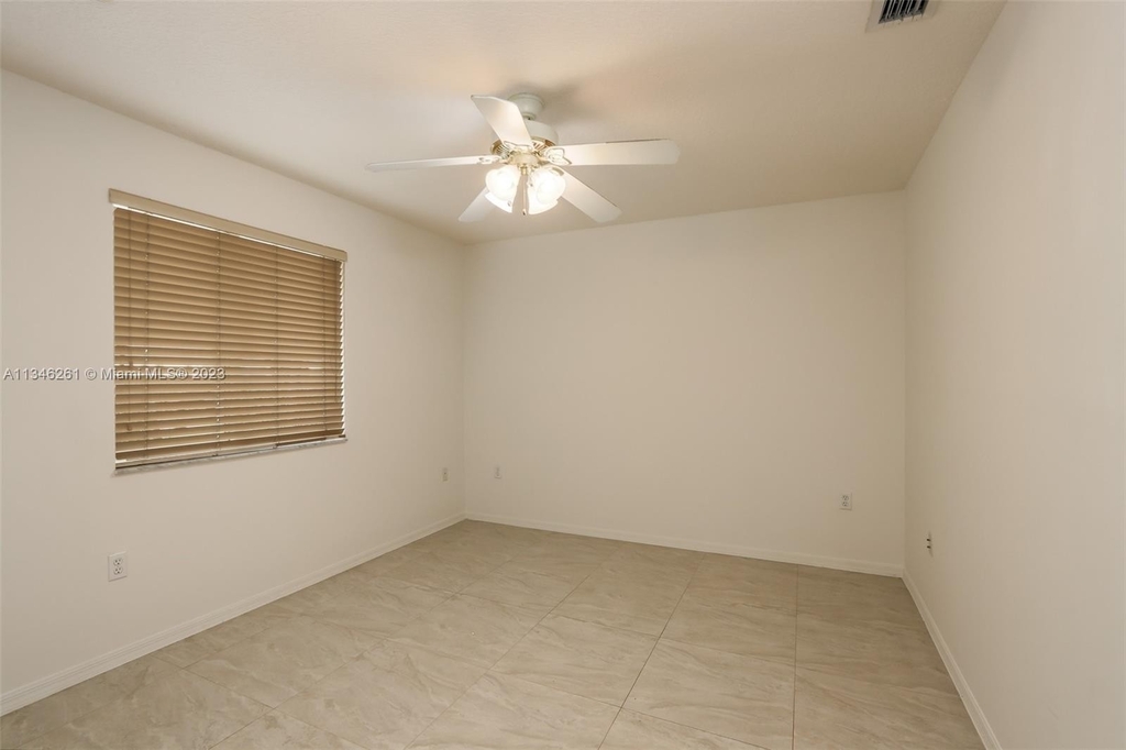 4145 Sw 84th Ct - Photo 16