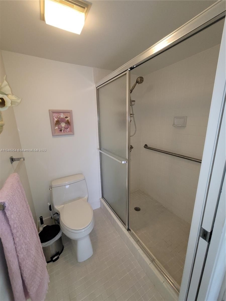 901 Sw 128th Ter - Photo 33