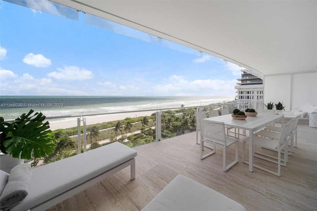 9001 Collins Ave - Photo 44