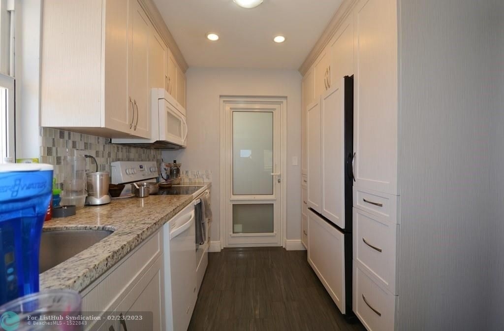 1630 N Ocean Blvd - Photo 21