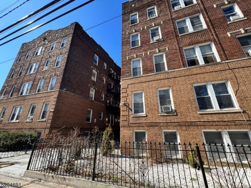 165 Augusta Street - Photo 11