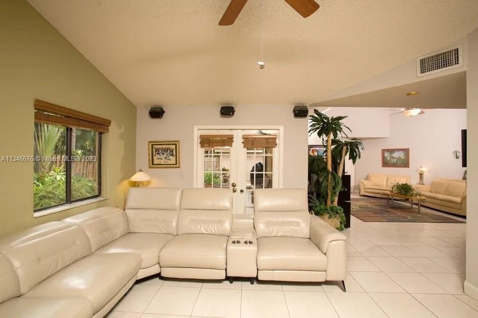 11620 Sw 9th Ct - Photo 3