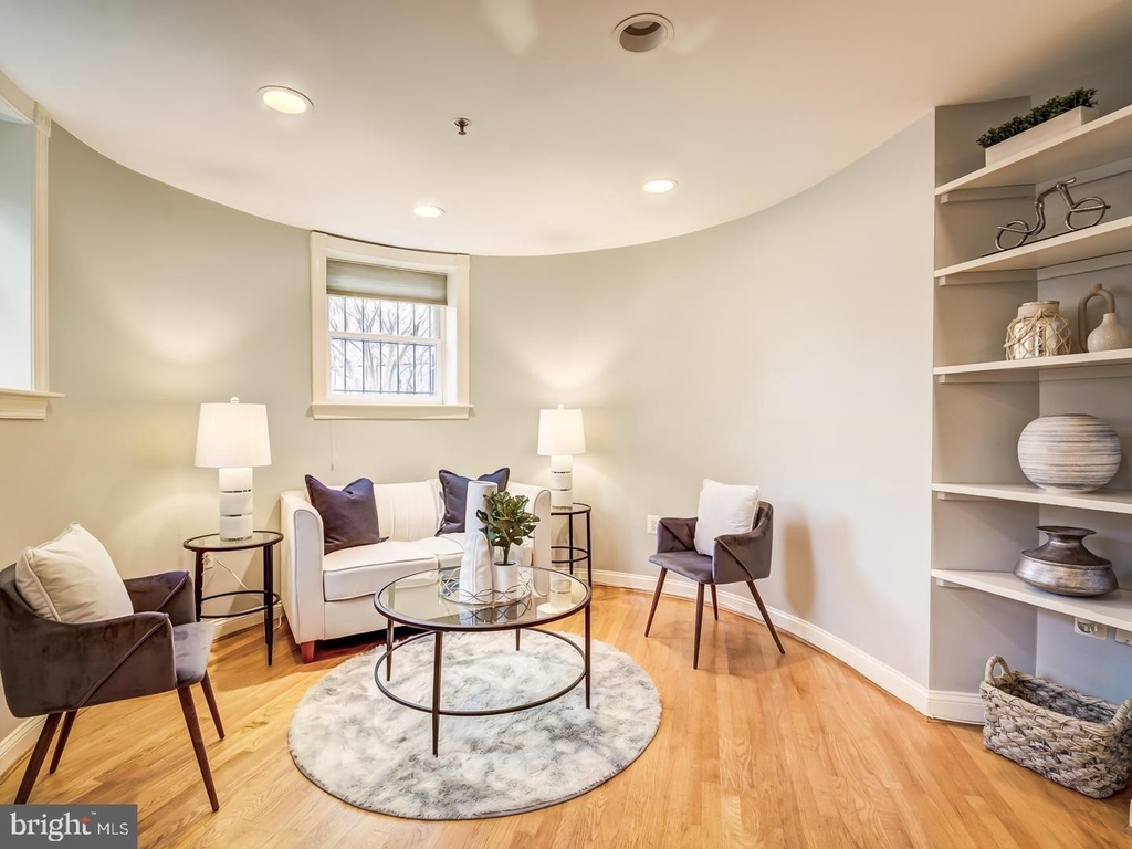 1306 O Street Nw - Photo 4