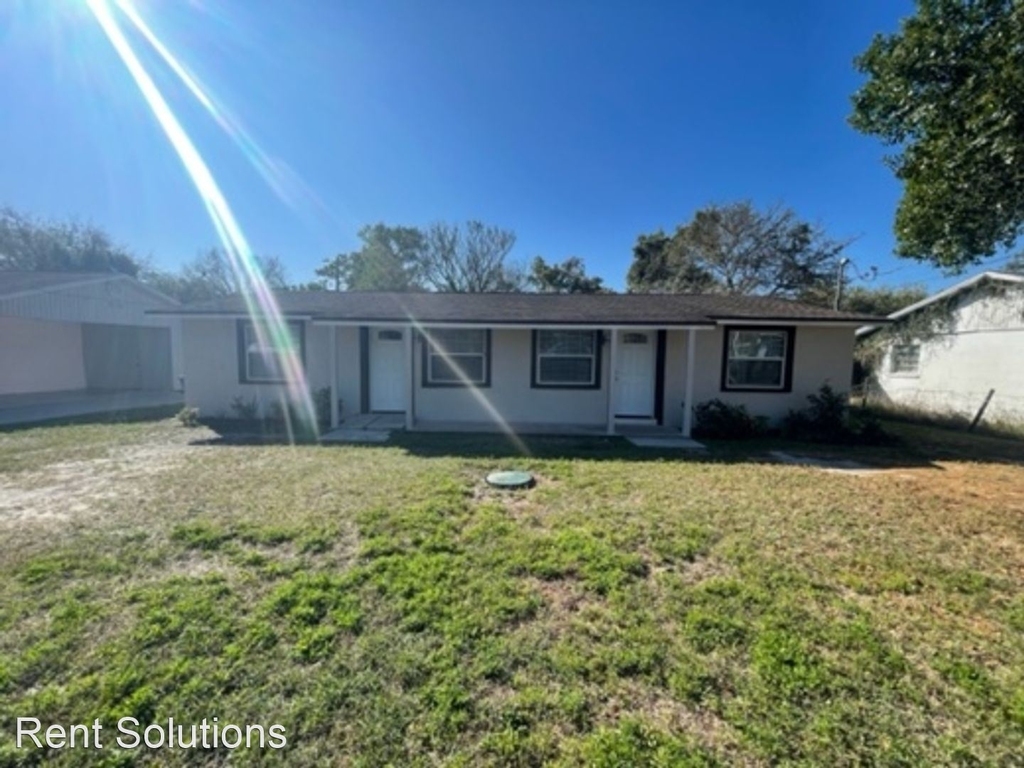 8703 Navajo Ave. Unit B - Photo 3