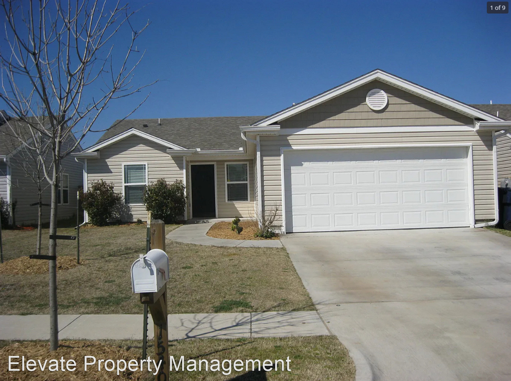 15401 Nightshade Dr - Photo 0