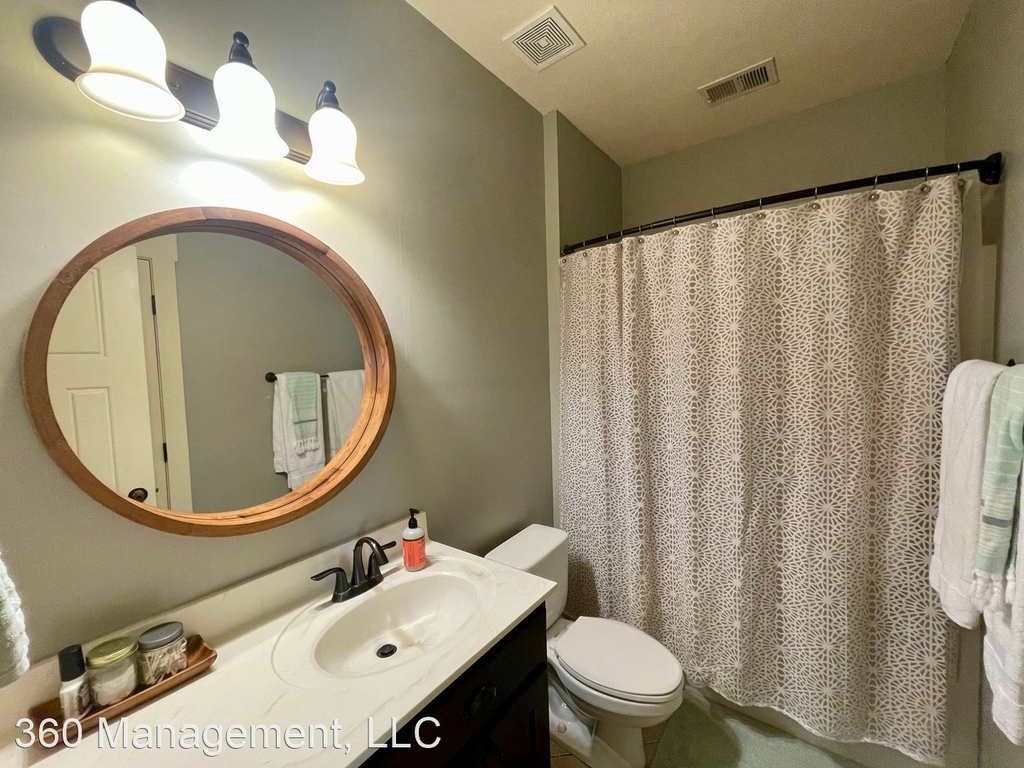 1790 Philmore Ct - Photo 17