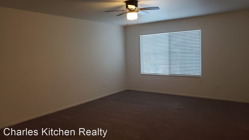 9610 Windjammer Way - Photo 11