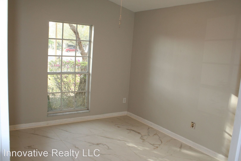 1028 Kerwood Circle - Photo 10