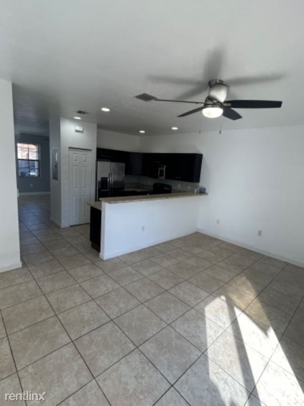 3202 Se 5th Ct - Photo 8