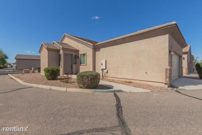 846 R N Pueblo Drive - Photo 2