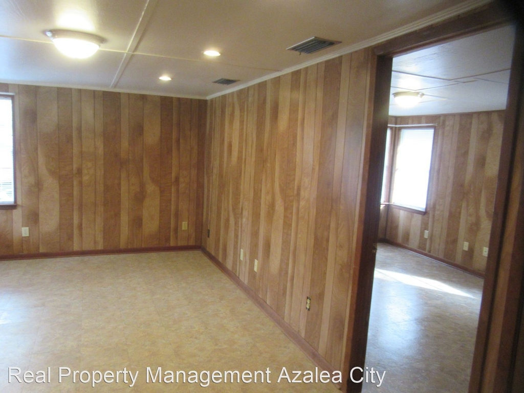 2758 Hillcrest Rd - Photo 7