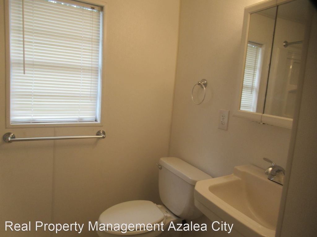 2758 Hillcrest Rd - Photo 9