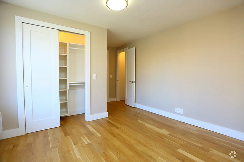 792 Columbus Avenue - Photo 3