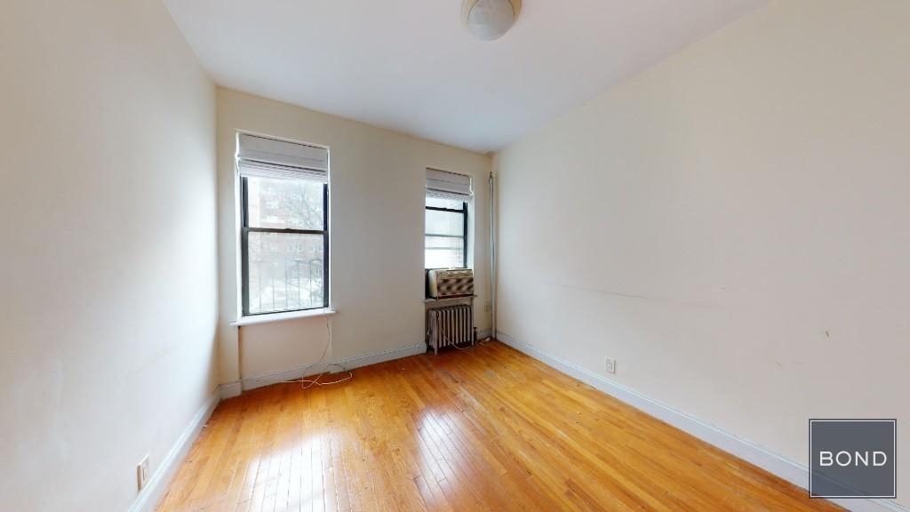 228 East 36 Street - Photo 2