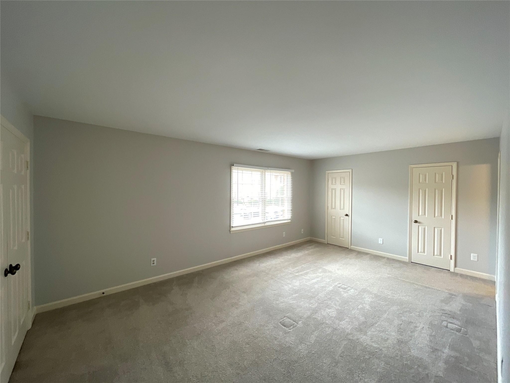 6648 Bunkerhill Circle - Photo 9