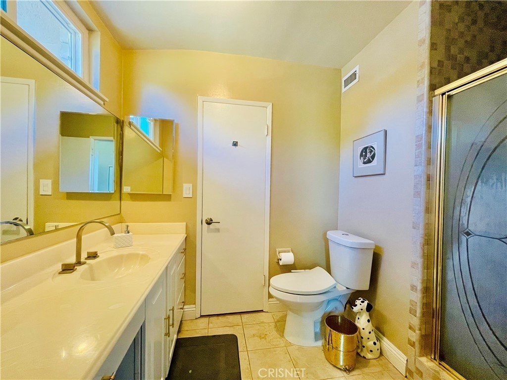 22441 Martha Street - Photo 15