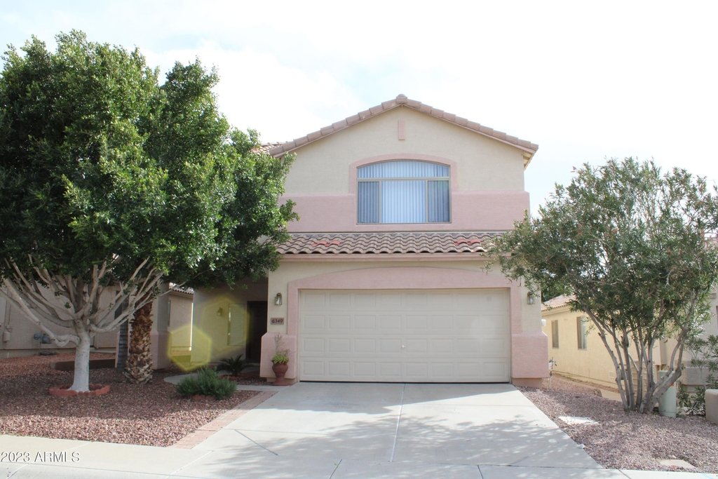 6349 W Desert Hollow Drive - Photo 0