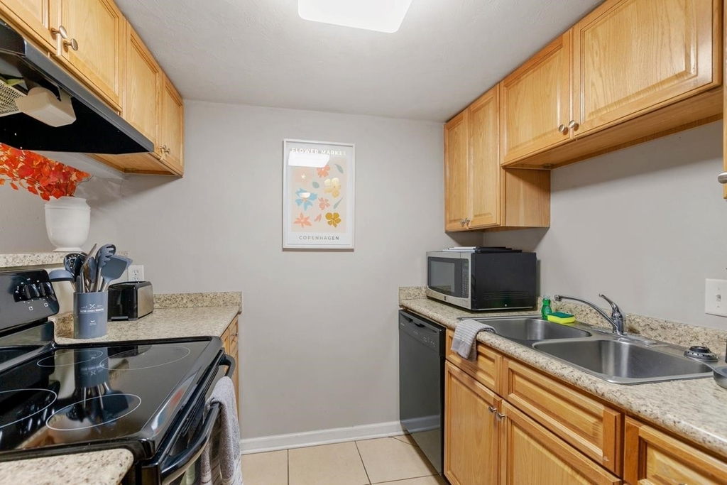 2200 Sandpiper - Photo 16