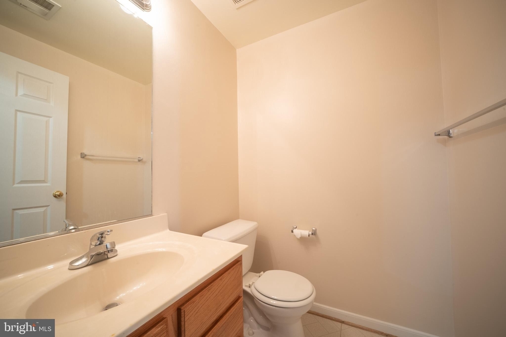 2459 Wheat Meadow Circle - Photo 18