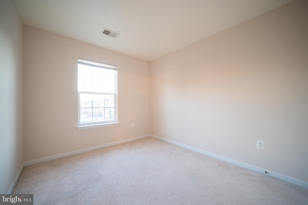 2459 Wheat Meadow Circle - Photo 14