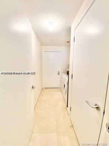 17121 Collins Ave - Photo 15