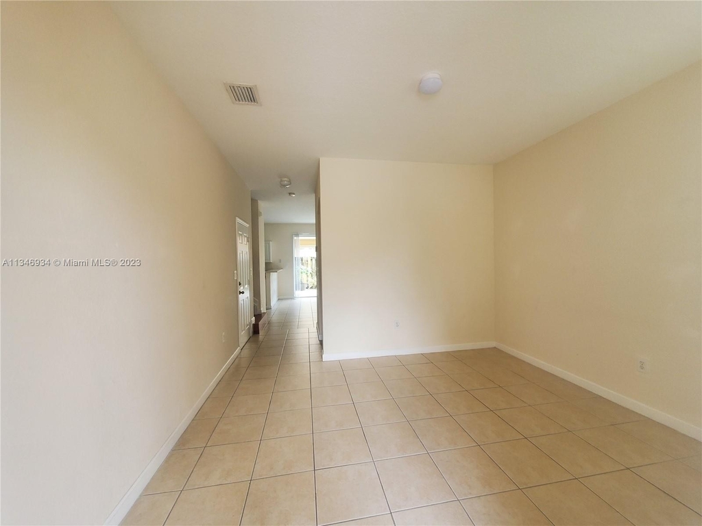 13253 Sw 127th Pl - Photo 1