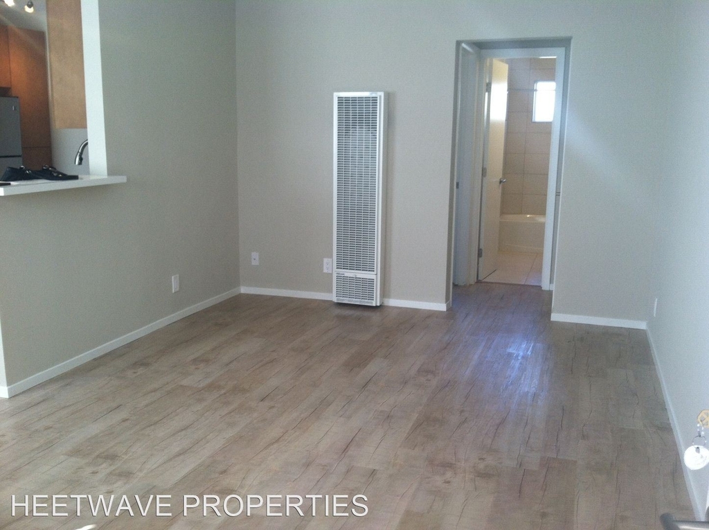 4774 Mansfield Street - Photo 2