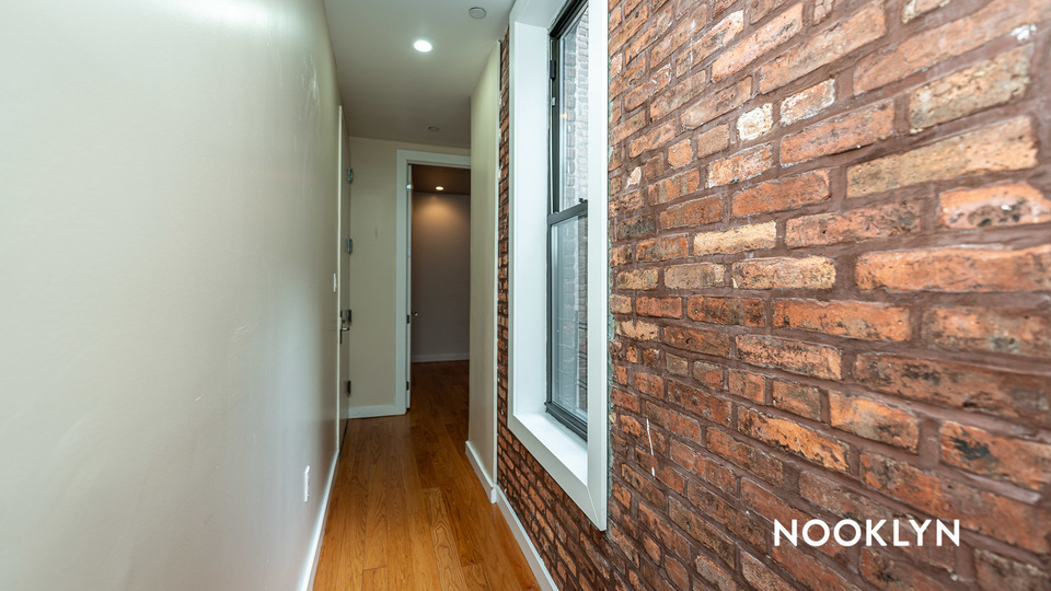 662 Park Place - Photo 2