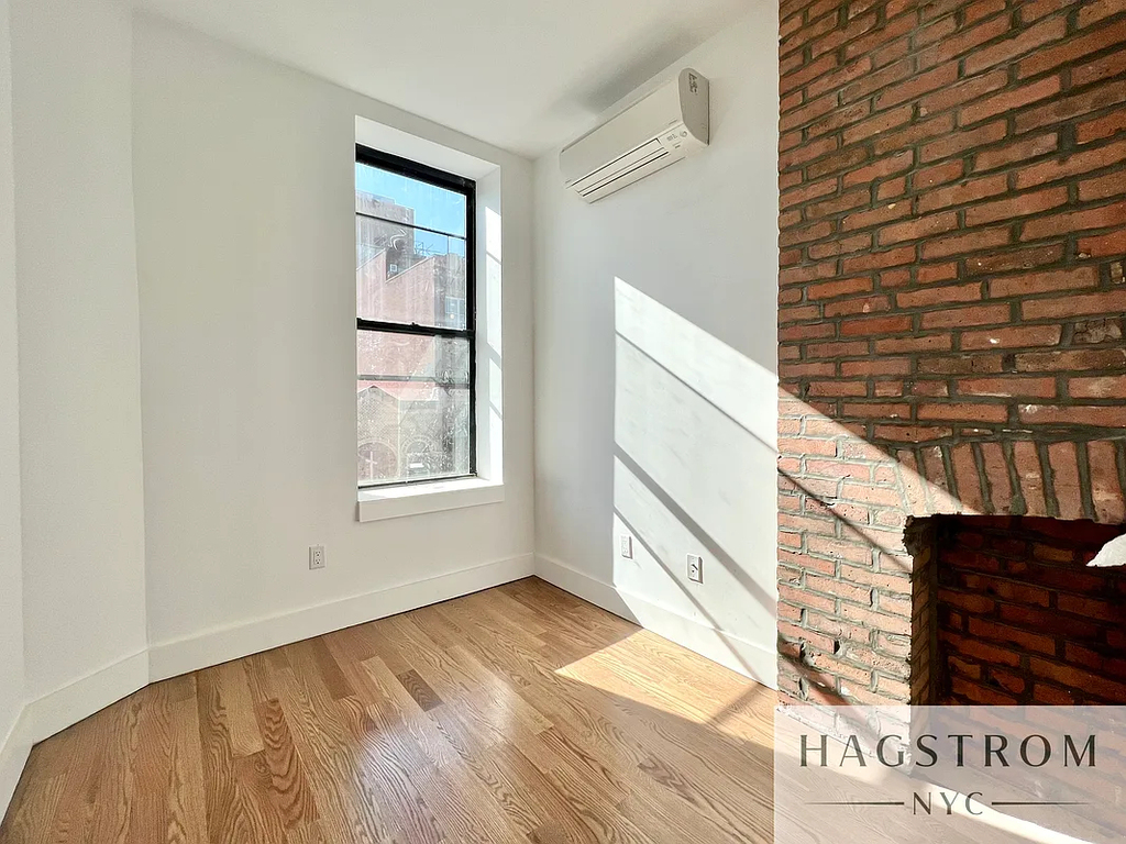 631 East 6th Street - Photo 10