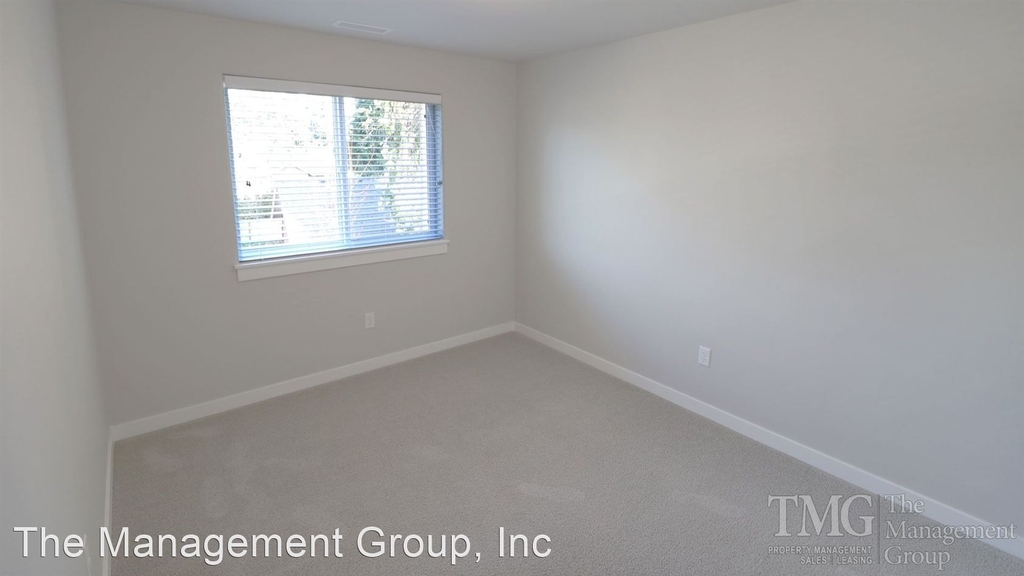 7210 Ne 67th Street - Photo 18