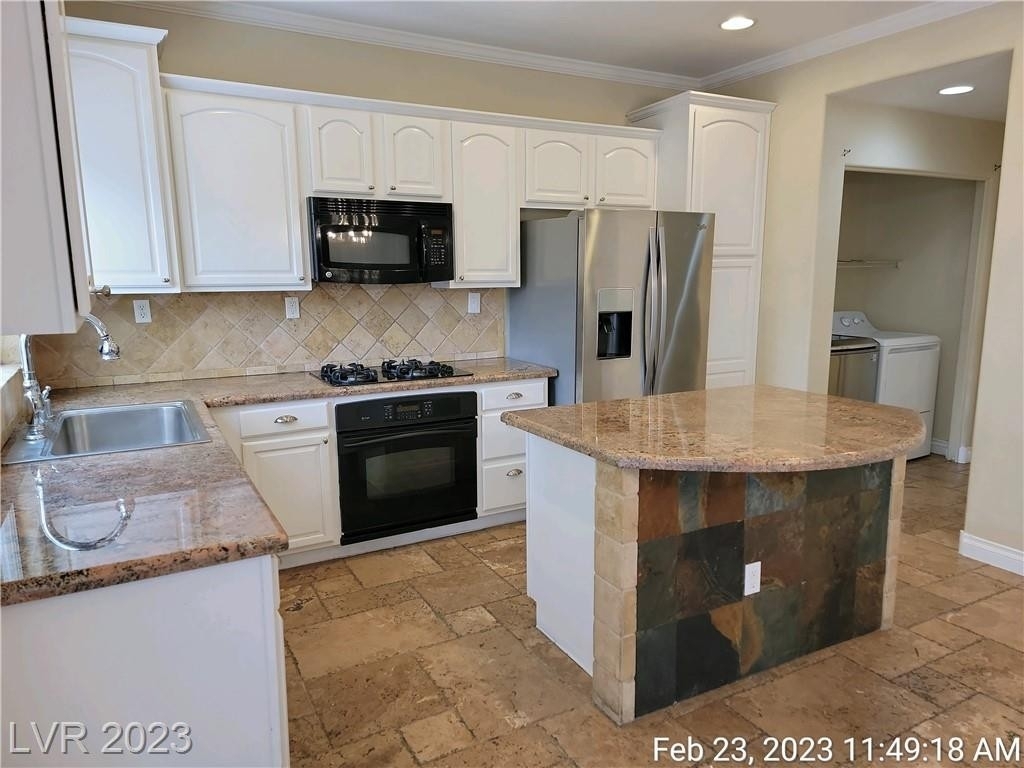 2248 Summer Home Street - Photo 9