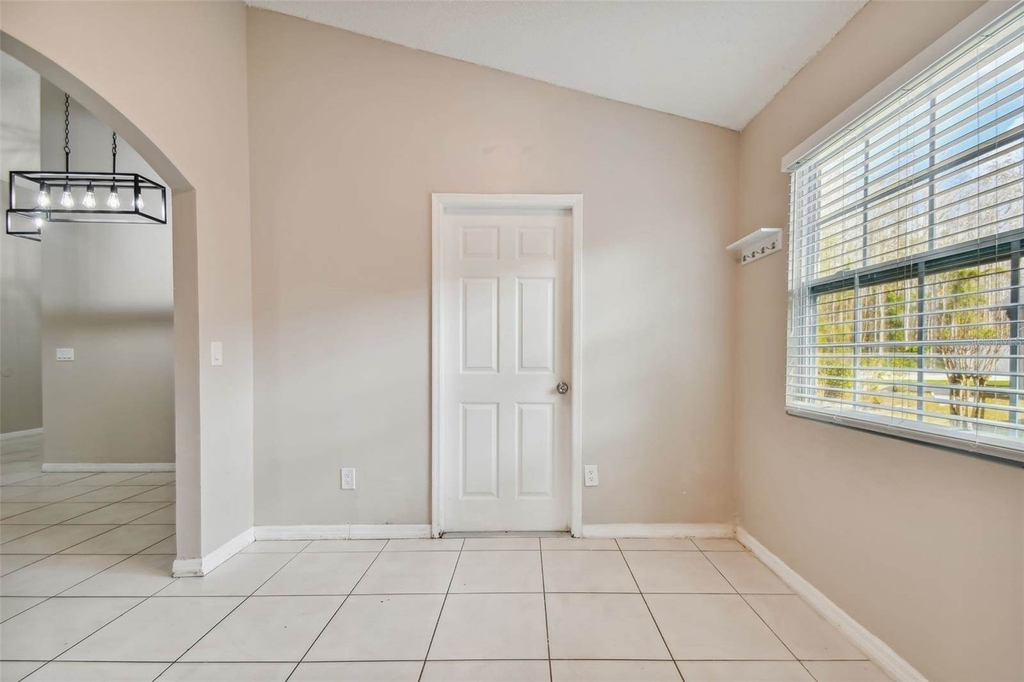 10150 Cypress Glen Place - Photo 10