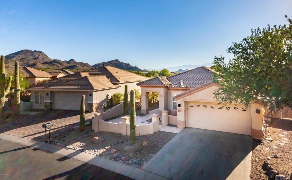 13066 N Sunrise Canyon Lane - Photo 0