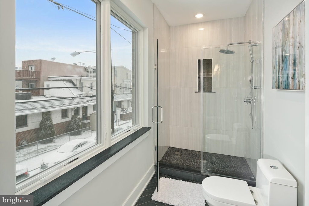 471 Delmar Street - Photo 8